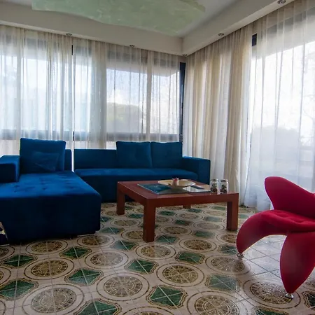 Blue View Seaside Luxury 아파트 익시아