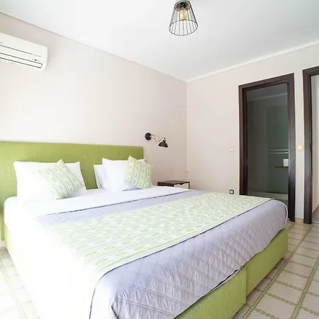 Blue View Seaside Luxury איקסיה