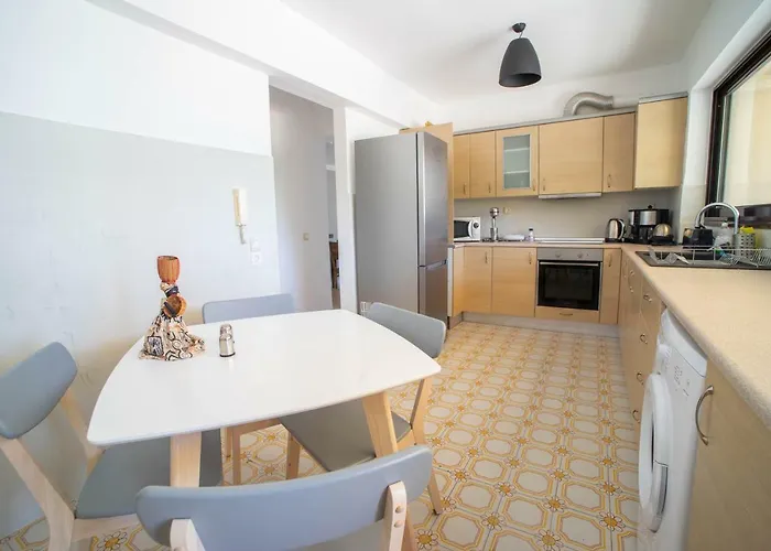 Blue View Seaside Luxury إكْسِيا