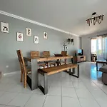 Blue View Seaside Luxury Apartment